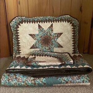 Queen size Aqua Star Pattern Bedding